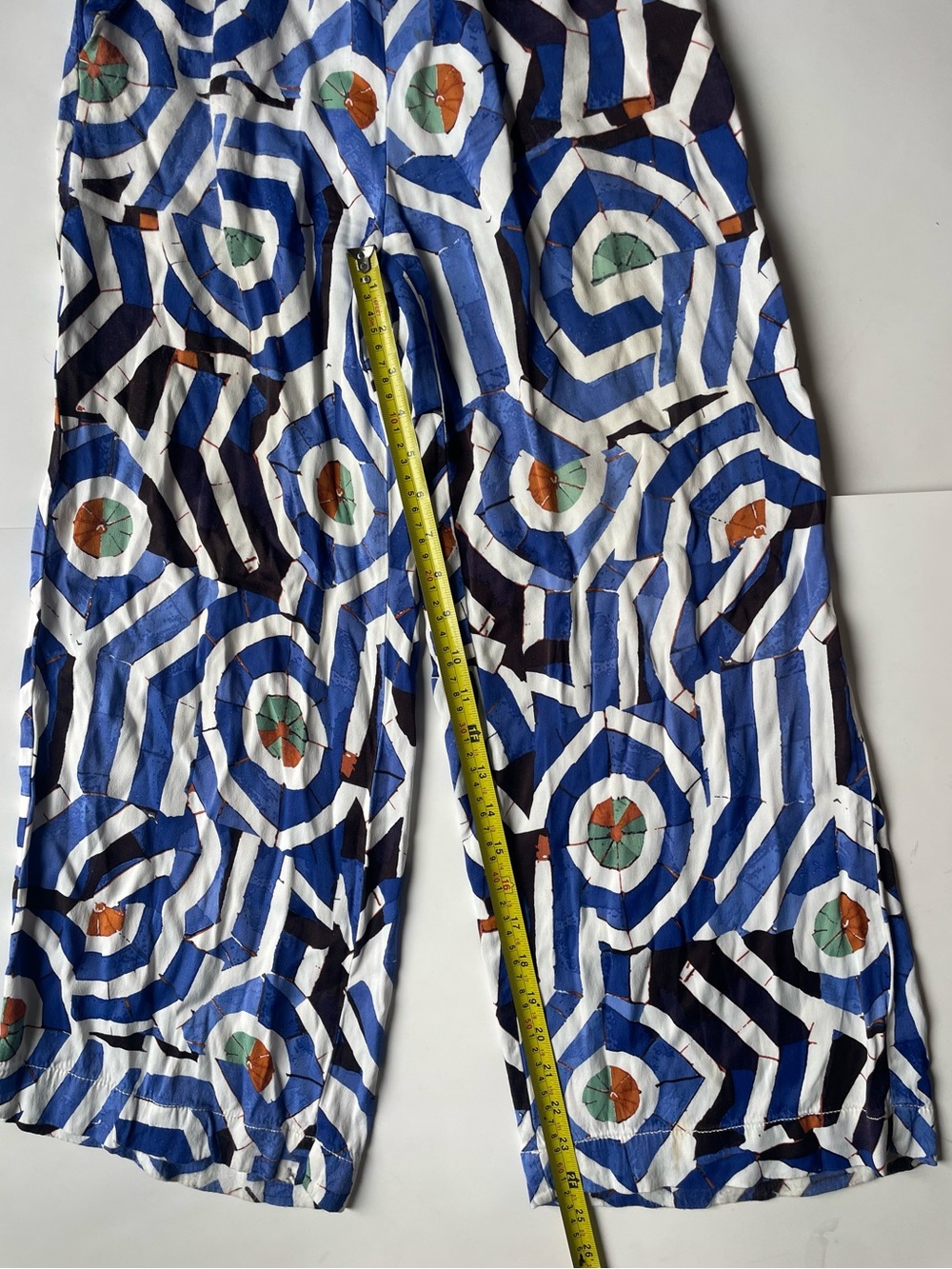 Anthropologie Blue & White Geo-Print Wide Leg Pants - Picture 7 of 8